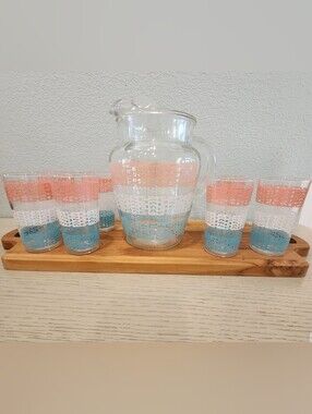 Anchor Hocking Peekaboo Leaf Pitcher/Tumbler Set